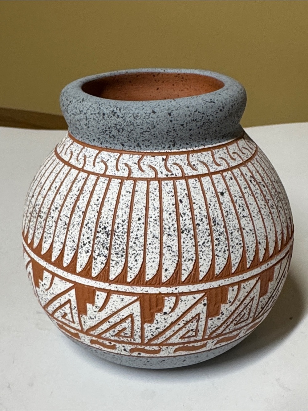 Navajo Terracotta Grey and White Patterned 4” Vase signed S. King ‘00